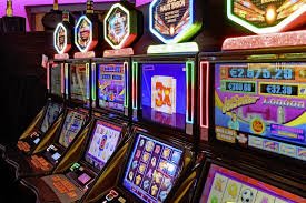 Lightning Roulette live table with dealer streaming from melodi69 studio